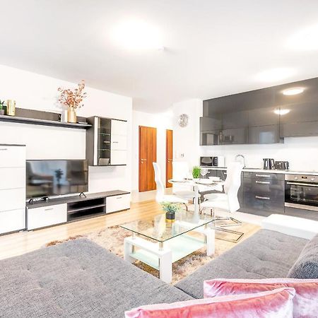 Modern Apartment With Free Garage And Balcony In The Downtown Budapeszt Zewnętrze zdjęcie