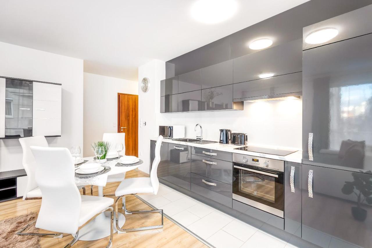 Modern Apartment With Free Garage And Balcony In The Downtown Budapeszt Zewnętrze zdjęcie