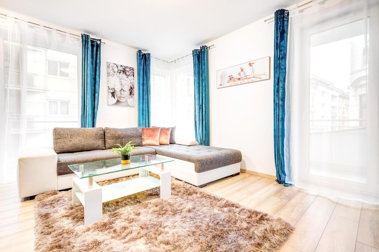 Modern Apartment With Free Garage And Balcony In The Downtown Budapeszt Zewnętrze zdjęcie
