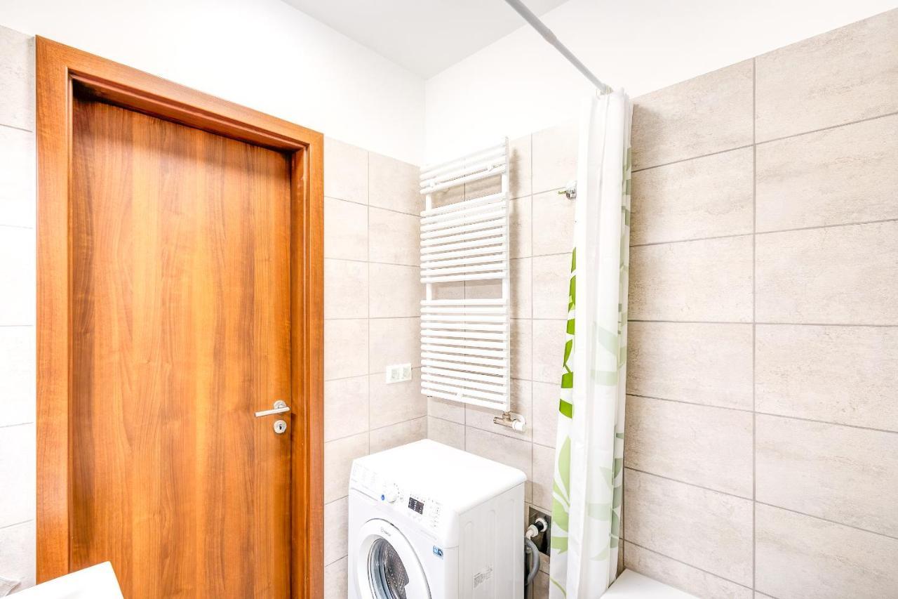 Modern Apartment With Free Garage And Balcony In The Downtown Budapeszt Zewnętrze zdjęcie